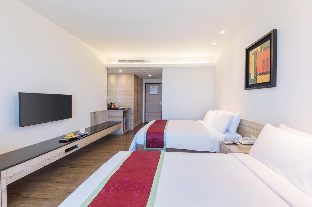 Naruwan Galaxy Hotel T'ai-tung Esterno foto