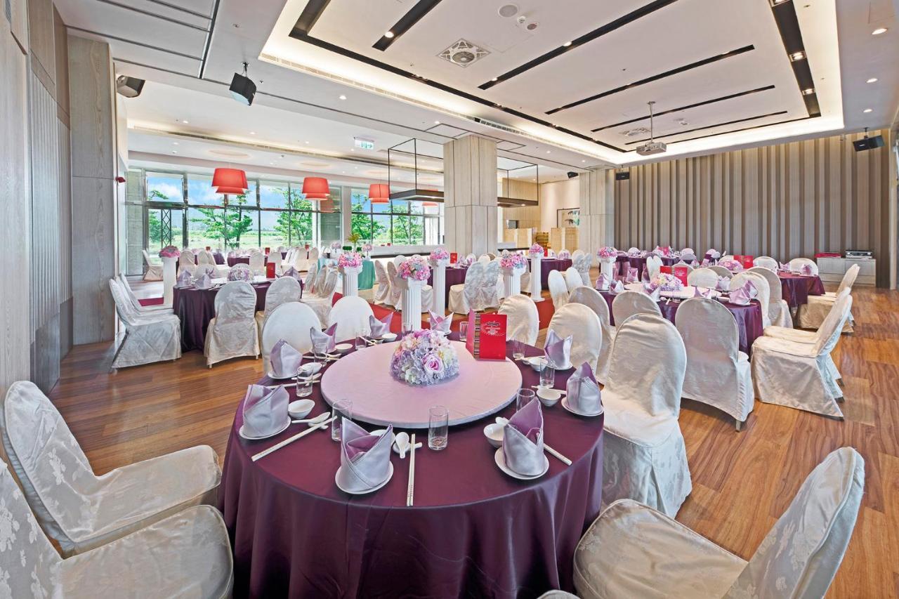 Naruwan Galaxy Hotel T'ai-tung Esterno foto